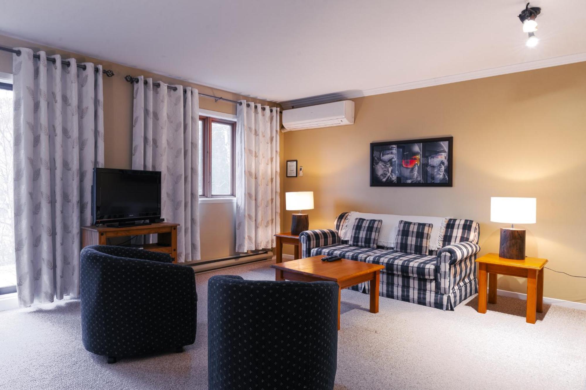 Mont Blanc Hotel & Condos Saint-Faustin Εξωτερικό φωτογραφία